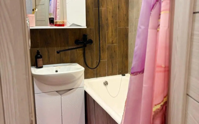 Апартаменты СпатиНаКровати на набережной генерала Карбышева