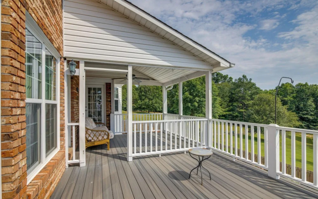 Tennessee Vacation Rental w/ Balcony!
