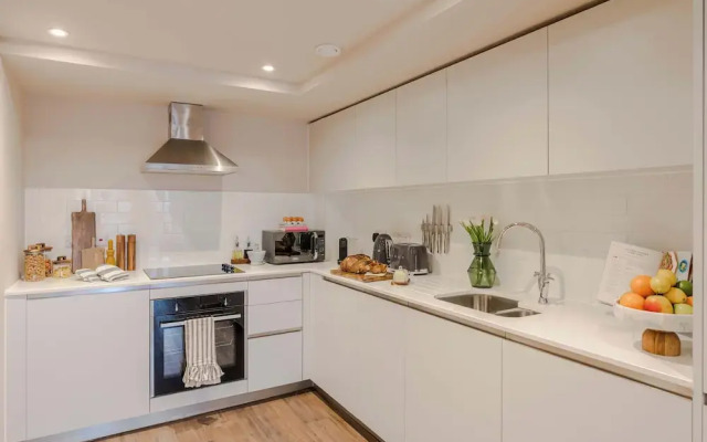 Waterside Living I Luxe Apartments
