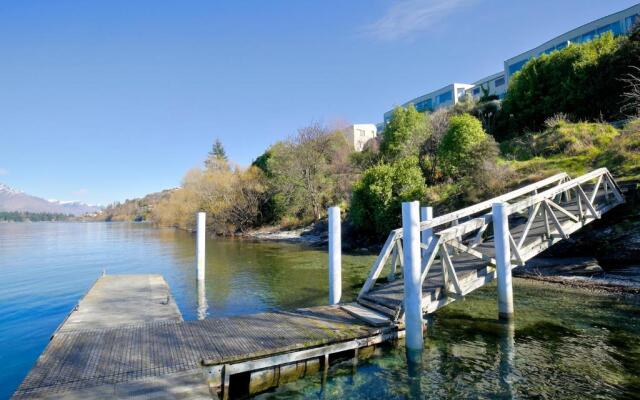 Frankton House - Queenstown Holiday Home