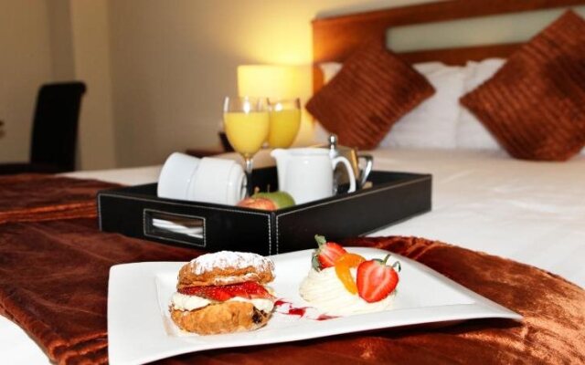 Raheen Woods Hotel