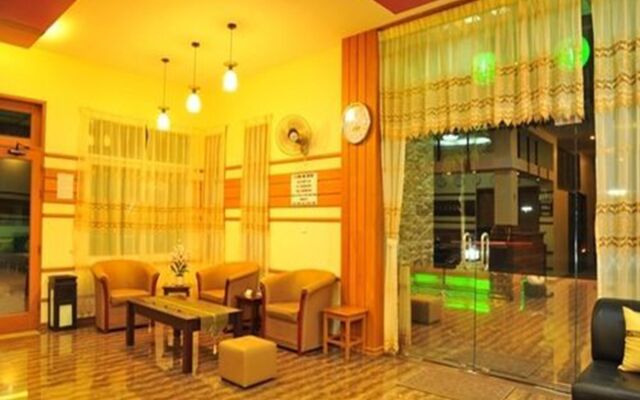 Royal Green Hotel