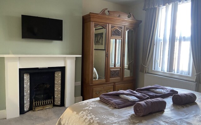 The Beach House Luxury Rooms