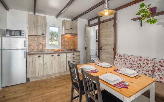 Camping Homes Mon Perin