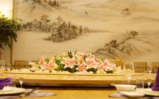 Suliao Hotel (Nanjing Olympic Sports Center Green Expo Park)