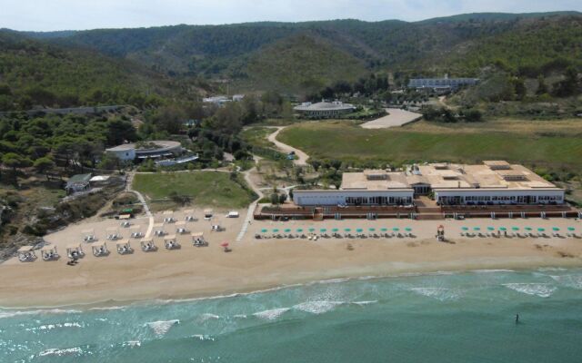 Valtur Baia del Gusmay Beach Resort