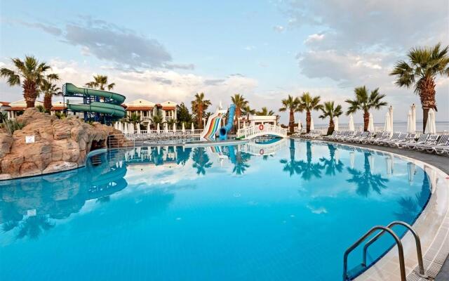 Lucas Didim Resort