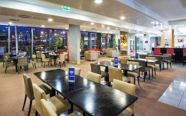 Holiday Inn Express Lisbon - Oeiras by IHG