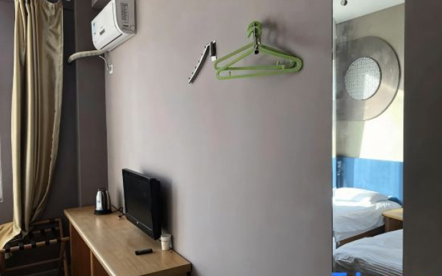 Jiaozhou Yueman Hotel