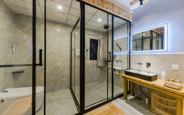 Huasao·1949 Designer Parent-Child Vacation Type Smart Homestay (Nanjing Yunshuiyao Waterwheel Store）