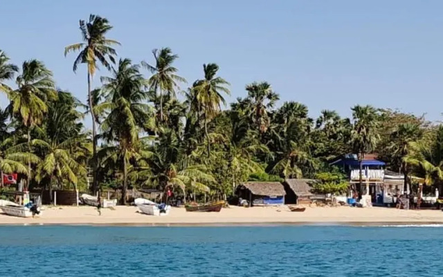 Lucky Beach Resort