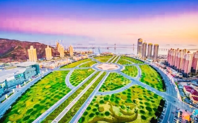 Xinghai Exhibition Center Apartment