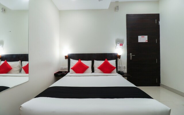 Capital O 67657 Schmear Suites