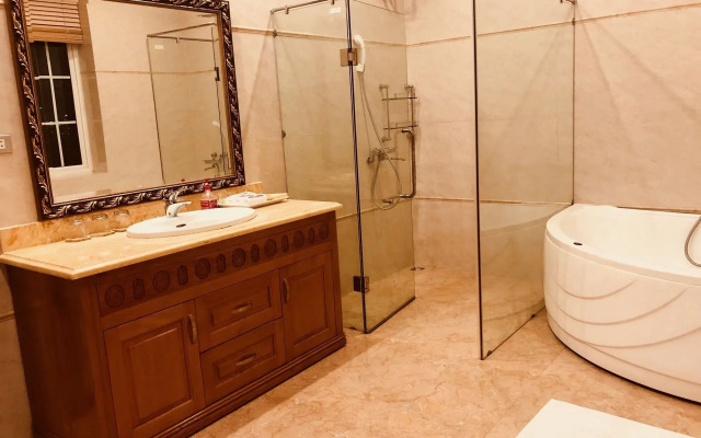 Anh Duong Hotel and Spa