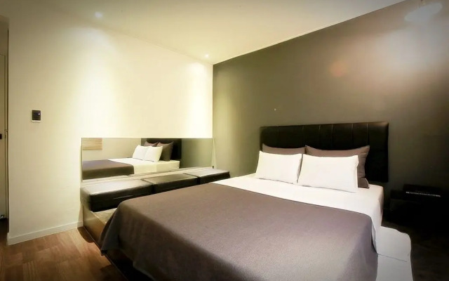 Chuncheon Urbane Hotel