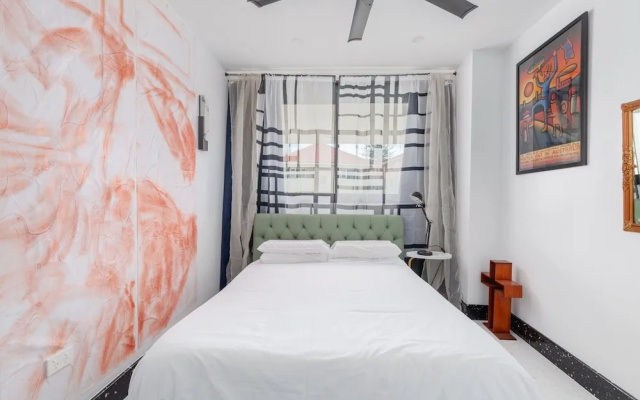 Bright Tamarama 2-bed With Balcony Water View – Guest Rooms – Sydney