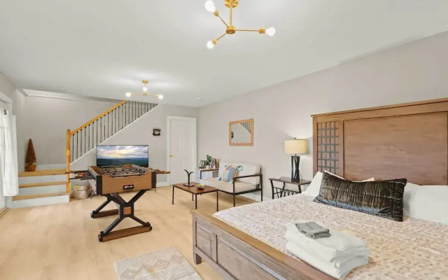 8 Mi to Sugar Mountain Resort: Seven Devils Home