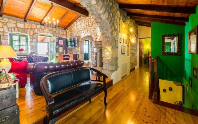House CASA RUSTICA
