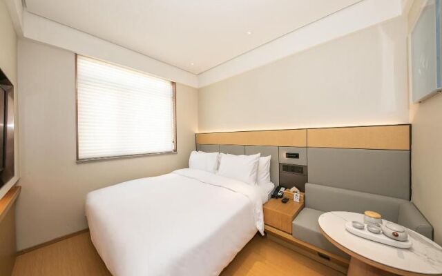 Ji Hotel Beijing Sanlitun Soho