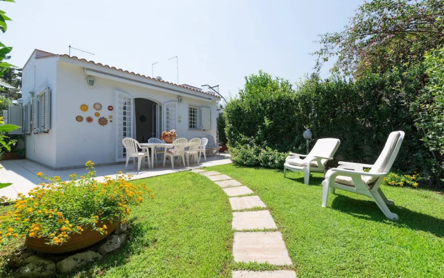 Villa con giardino a Rosa Marina