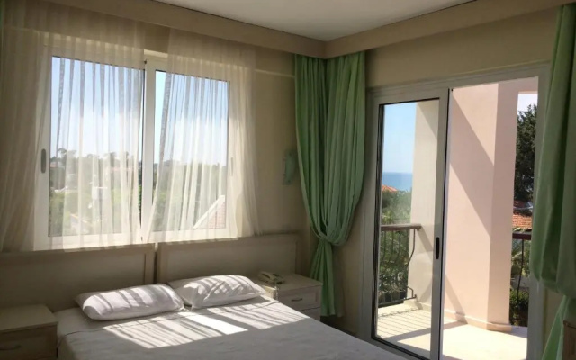 The Prince Inn Hotel & Villas