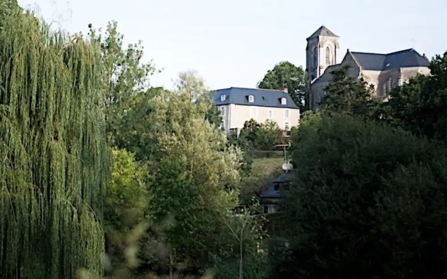 Logis Hotel Le Prieure Des Gourmands