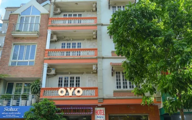 OYO 296 Amely Hotel