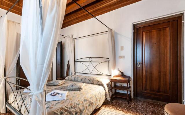 Ve-Nice Suite Rialto Sp720-4
