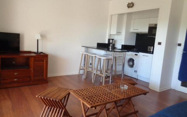 Appartement Arcachon, 1 pièce, 4 personnes - FR-1-374-93
