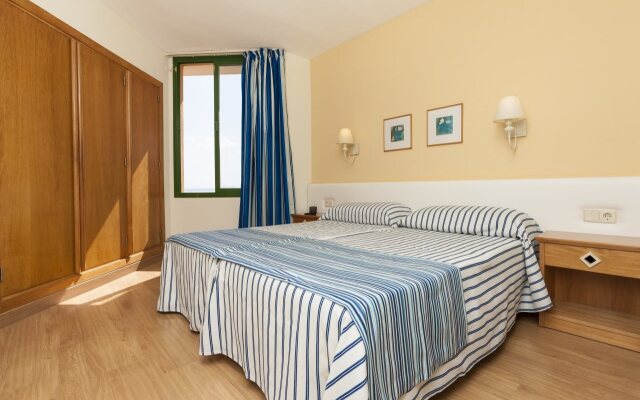 Globales Apartamentos Nova