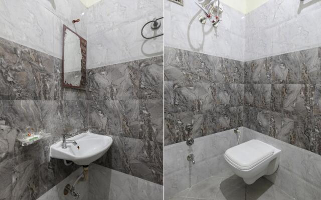 OYO 1033 Hotel Better Home International