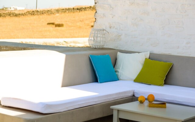 Antiparos Homes