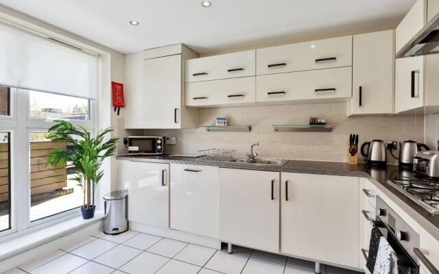Brighton's Best BIG House 2 | By My Getaways