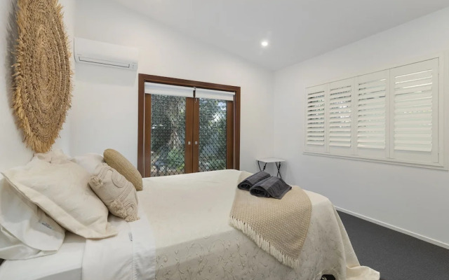 Castaway in Tugun