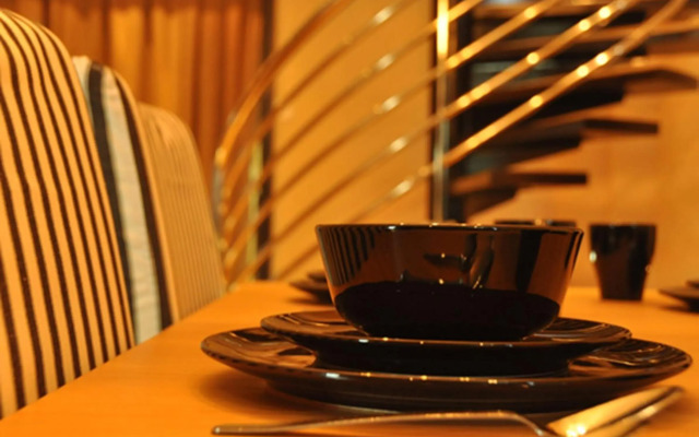 Tat Place Hotel