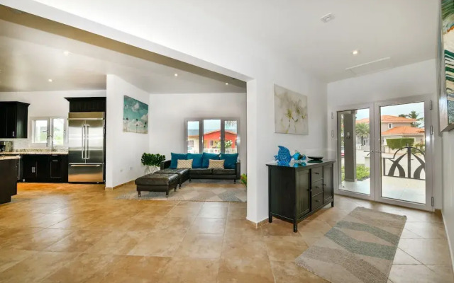 New! Top Location! Rooftop Terrace With Ocean View