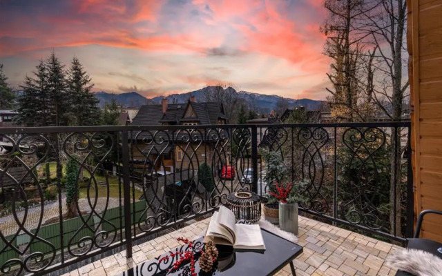 Villa 7 Folk & Modern