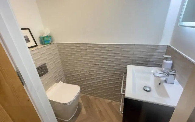 Stylish Westgate-on-sea Haven Near Beach By Adliv