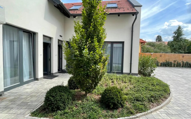 Dotis Apartman Tata