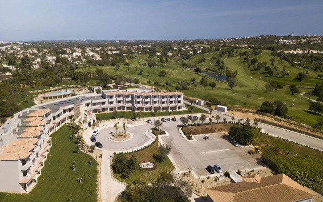 Pestana Gramacho Residence