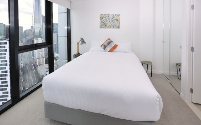 Melbourne Southbank Platinum Tower Apartment – Guest Rooms – Melbourne