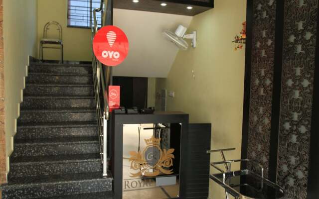 OYO 7790 Hotel Royal Height