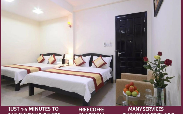 Canary Hotel Hue
