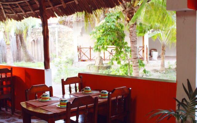 Kicheko Bungalows