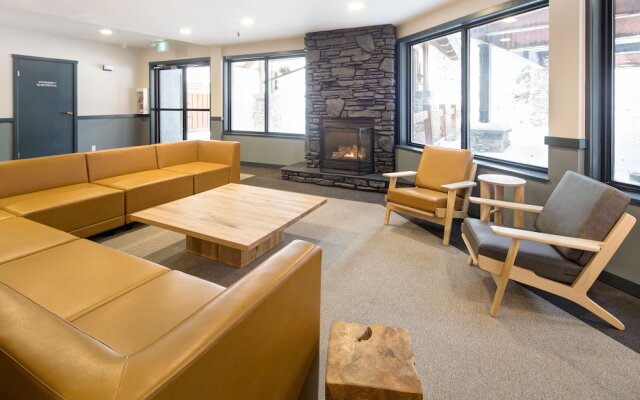 Pine Inn at Panorama Mountain Village