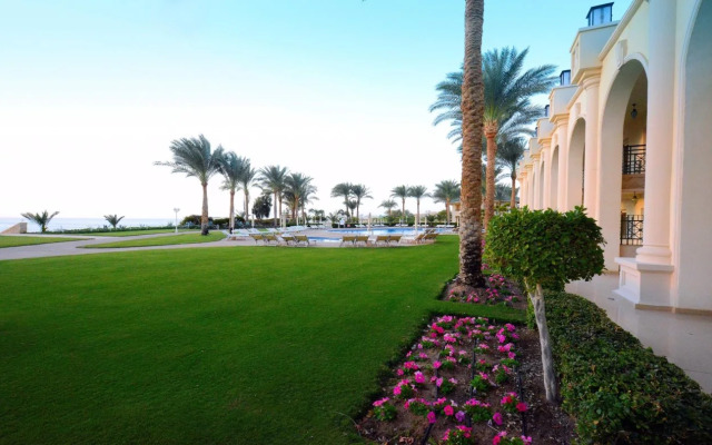 Курортный отель Stella Di Mare Beach Hotel & Spa