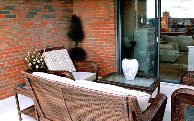 Corporate Suites of Calgary - Rosewood Estates