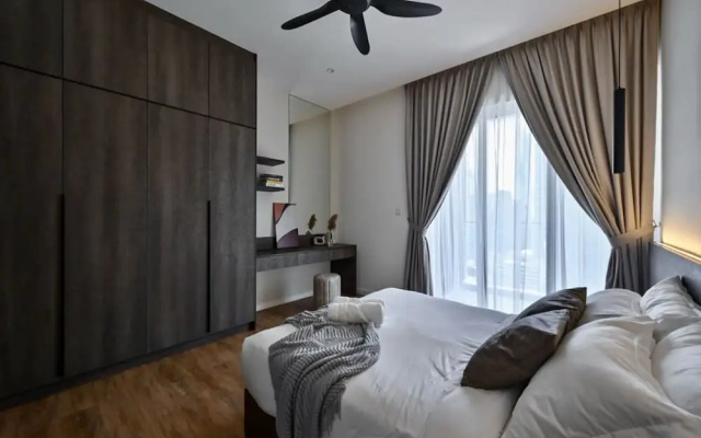 OYO 90952 Quill Residences Kuala Lumpur