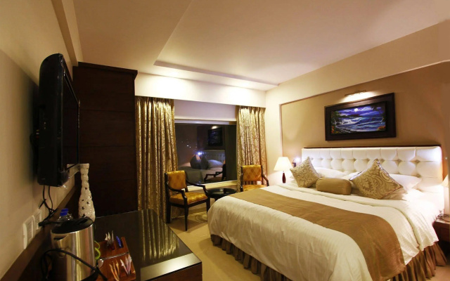 Hotel La Capitol – Guest Rooms – Panaji