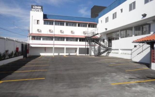 Lider Hotel